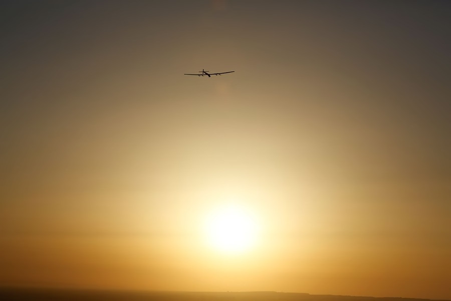 Hành trình của máy bay năng lượng mặt trời vòng quanh thế giới không tốn 1 giọt nhiên liệu - Ảnh 13. Hành trình của máy bay năng lượng mặt trời vòng quanh thế giới không tốn 1 giọt nhiên liệu - Ảnh 13.