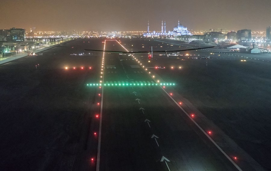 Hành trình của máy bay năng lượng mặt trời vòng quanh thế giới không tốn 1 giọt nhiên liệu - Ảnh 27. Hành trình của máy bay năng lượng mặt trời vòng quanh thế giới không tốn 1 giọt nhiên liệu - Ảnh 27.