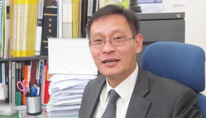 Kim Ung-Yong: Thiên tài thế giới với chỉ số IQ 210 - Ảnh 3. Kim Ung-Yong: Thiên tài thế giới với chỉ số IQ 210 - Ảnh 3.