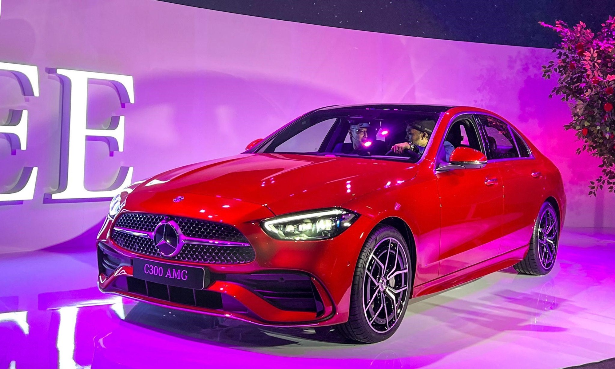 Loạt xe dẫn đầu danh sách đề cử Xe sang dành cho phái nữ tại CCA 2022 - Ảnh 8. Loạt xe dẫn đầu danh sách đề cử Xe sang dành cho phái nữ tại CCA 2022 - Ảnh 8.