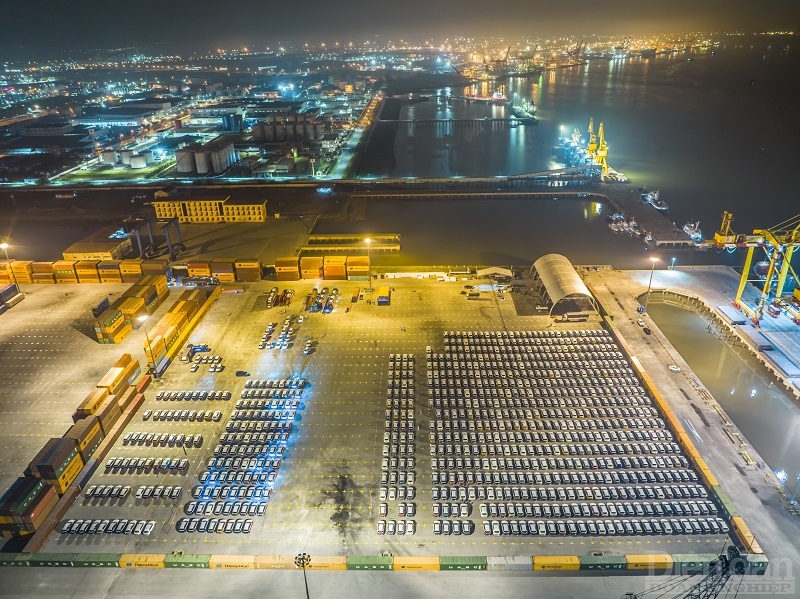 Vinfast và câu chuyện phần thưởng cho người dũng cảm - Ảnh 3. Vinfast và câu chuyện phần thưởng cho người dũng cảm - Ảnh 3.