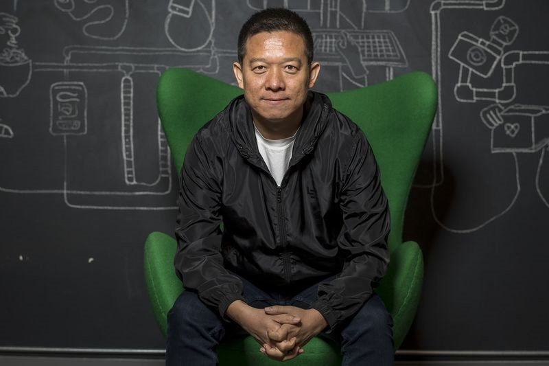 Vị tỷ ph&uacute; d&agrave;nh 8 năm, đốt 3 tỷ USD l&agrave;m xe điện nhưng nhận về con số 0: 1 c&ocirc;ng ty ngập nợ, 1 nguy&ecirc;n mẫu xe chưa từng được sản xuất - Ảnh 2.