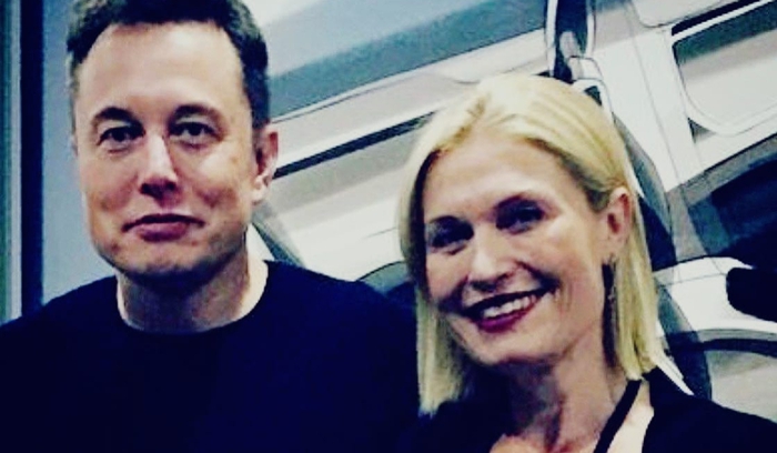 Em gái tỷ phú Elon Musk: Tài giỏi và cũng tự mình trở thành triệu phú - Ảnh 5. Em gái tỷ phú Elon Musk: Tài giỏi và cũng tự mình trở thành triệu phú - Ảnh 5.