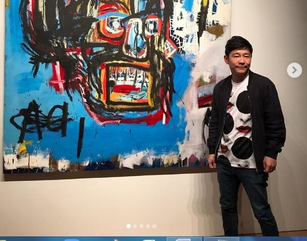 Tỷ phú Nhật Bản chi số tiền khủng thế nào để trở thành du khách đầu tiên lên Mặt trăng? - Ảnh 1. Tỷ phú Nhật Bản chi số tiền khủng thế nào để trở thành du khách đầu tiên lên Mặt trăng? - Ảnh 1.