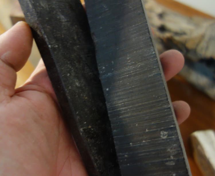 Gỗ đen châu Phi, một trong những loại gỗ đắt đỏ nhất trên thế giới! - Ảnh 2. Gỗ đen châu Phi, một trong những loại gỗ đắt đỏ nhất trên thế giới! - Ảnh 2.