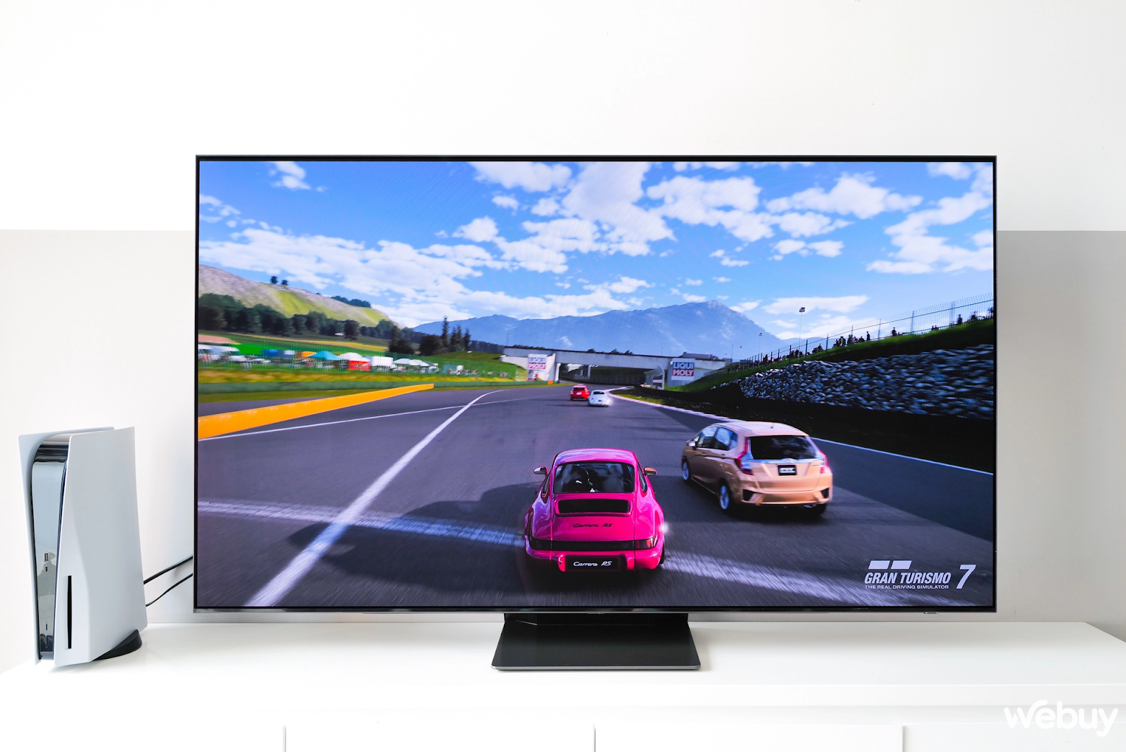 3 nâng cấp thay đổi cuộc chơi trên TV Samsung OLED 4K S95B - Ảnh 6. 3 nâng cấp thay đổi cuộc chơi trên TV Samsung OLED 4K S95B - Ảnh 6.