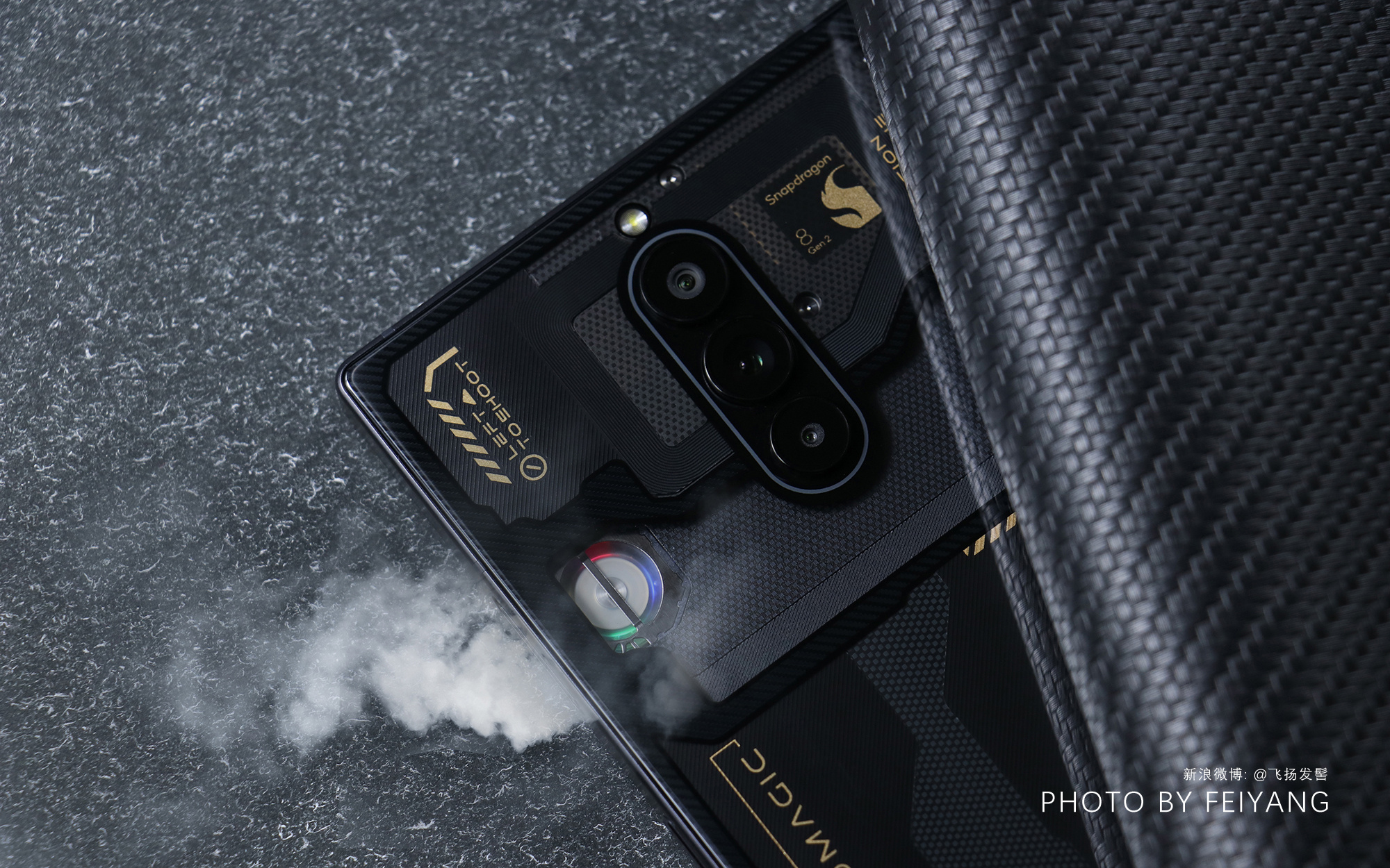 Red Magic 8 Pro ra mắt: Gaming phone có camera ẩn dưới màn hình, Snapdragon 8 Gen 2, giá từ 13,5 triệu đồng - Ảnh 4. Red Magic 8 Pro ra mắt: Gaming phone có camera ẩn dưới màn hình, Snapdragon 8 Gen 2, giá từ 13,5 triệu đồng - Ảnh 4.