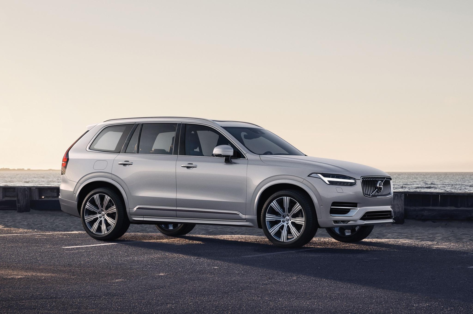 Chuyên gia nhận định về kết quả Top 5 Xe sang cho đại gia đình 2022 - Ảnh 3. Chuyên gia nhận định về kết quả Top 5 Xe sang cho đại gia đình 2022 - Ảnh 3.