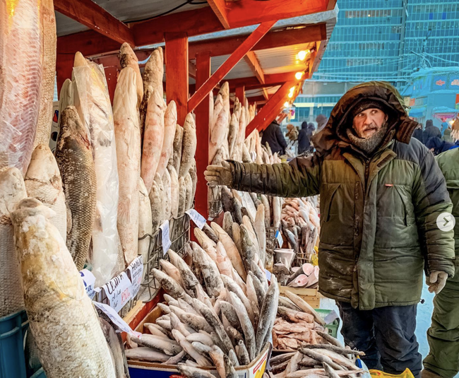 Cuộc sống ở thành phố - 70 độ C: Nước hất lên trời lập tức biến thành tuyết, chỉ cần ở ngoài trời quá 5 phút cơ thể bắt đầu mệt mỏi, đau nhói và đóng băng - Ảnh 7. Cuộc sống ở thành phố - 70 độ C: Nước hất lên trời lập tức biến thành tuyết, chỉ cần ở ngoài trời quá 5 phút cơ thể bắt đầu mệt mỏi, đau nhói và đóng băng - Ảnh 7.