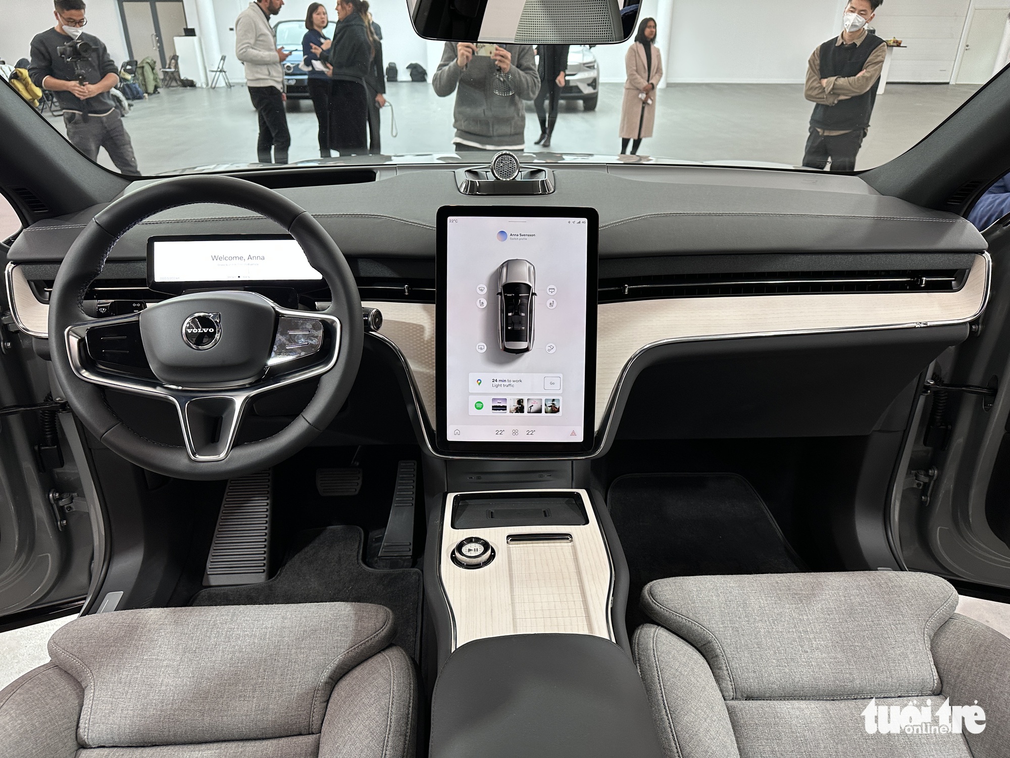 Khám phá Volvo EX90 ngoài đời thực trước khi về Việt Nam: Đỉnh cao của sự tối giản - Ảnh 12. Khám phá Volvo EX90 ngoài đời thực trước khi về Việt Nam: Đỉnh cao của sự tối giản - Ảnh 12.