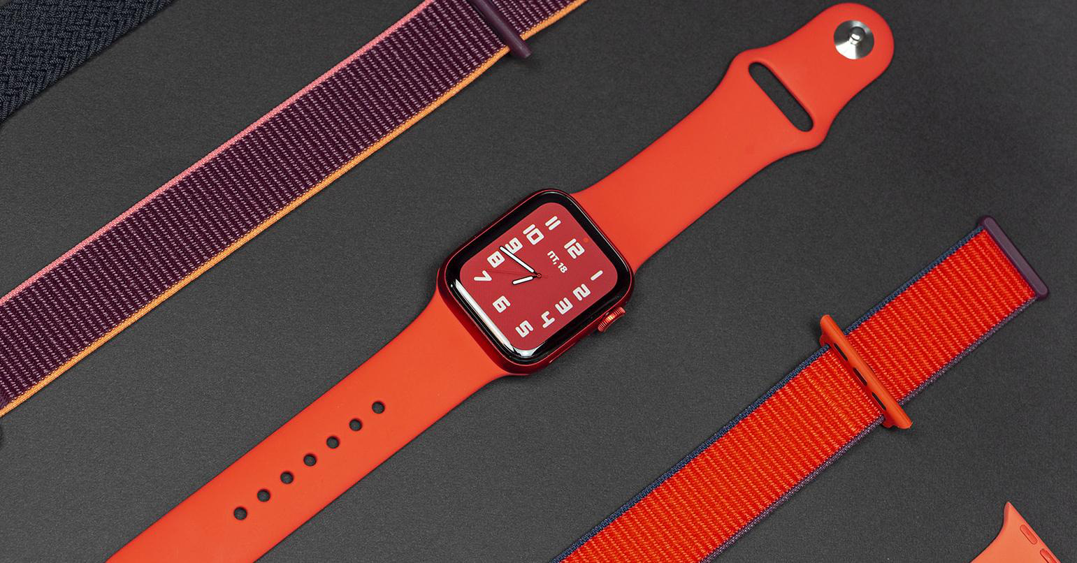 Tặng hoa và son là xưa rồi, sao không tặng ngay Táo 13, Galaxy Z Flip 3 giảm giá tiền triệu, đảm bảo chị em thích mê! - Ảnh 2. Tặng hoa và son là xưa rồi, sao không tặng ngay Táo 13, Galaxy Z Flip 3 giảm giá tiền triệu, đảm bảo chị em thích mê! - Ảnh 2.