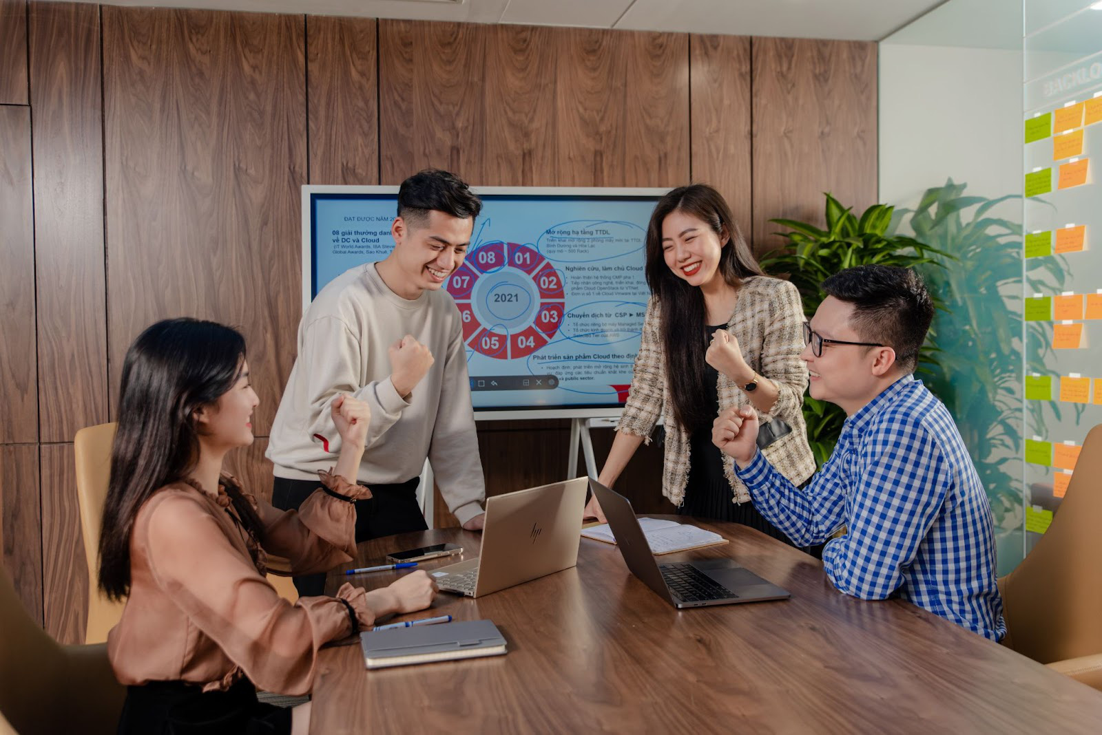 Phá bỏ định kiến “áp lực và kỷ luật”, Viettel IDC tạo môi trường làm việc năng động thu hút nhân tài - Ảnh 2. Phá bỏ định kiến “áp lực và kỷ luật”, Viettel IDC tạo môi trường làm việc năng động thu hút nhân tài - Ảnh 2.