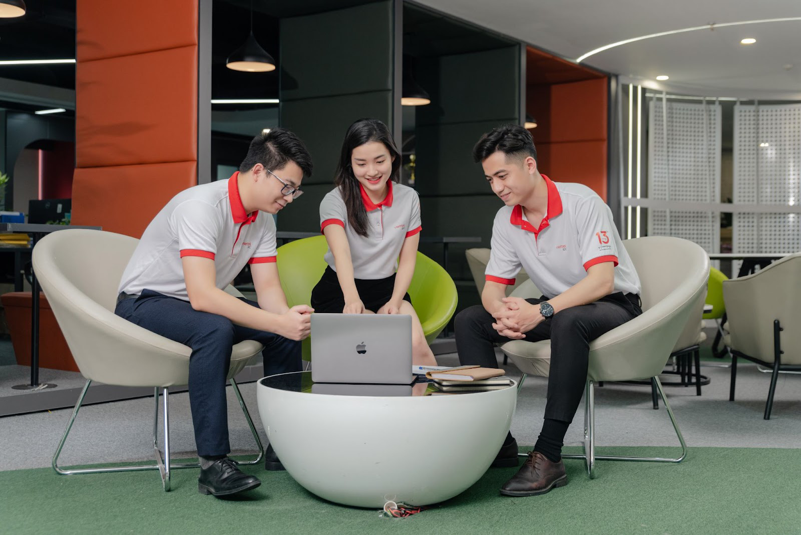 Phá bỏ định kiến “áp lực và kỷ luật”, Viettel IDC tạo môi trường làm việc năng động thu hút nhân tài - Ảnh 3. Phá bỏ định kiến “áp lực và kỷ luật”, Viettel IDC tạo môi trường làm việc năng động thu hút nhân tài - Ảnh 3.