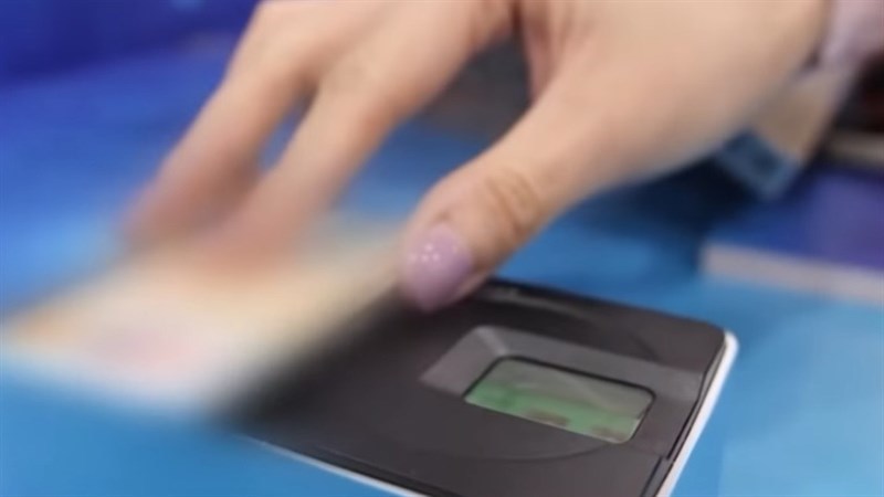 Hướng dẫn rút tiền bằng CCCD gắn chip - Ảnh 2. Hướng dẫn rút tiền bằng CCCD gắn chip - Ảnh 2.