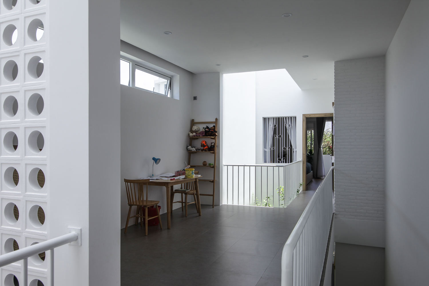 Ngôi nhà của dòng chảy - Ảnh 6. Ngôi nhà của dòng chảy - Ảnh 6.