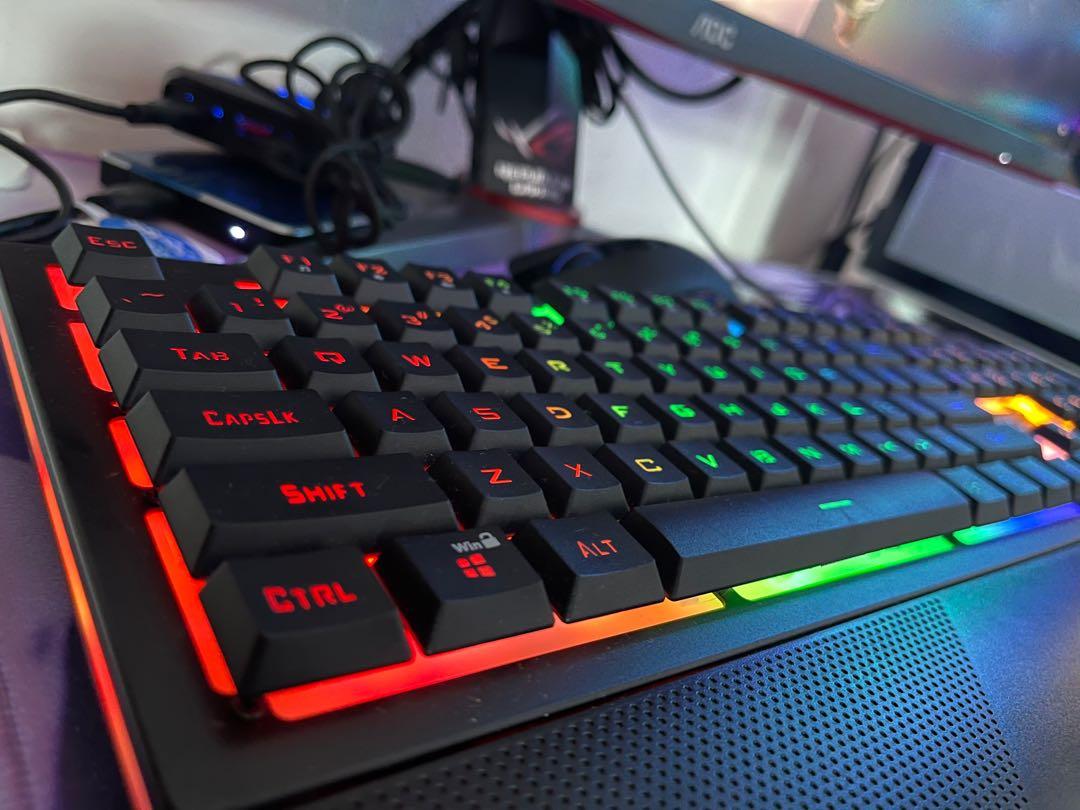 AOC ra mắt sản phẩm bàn phím chuột gaming GM200 và GK200 tại Việt Nam - Ảnh 2. AOC ra mắt sản phẩm bàn phím chuột gaming GM200 và GK200 tại Việt Nam - Ảnh 2.