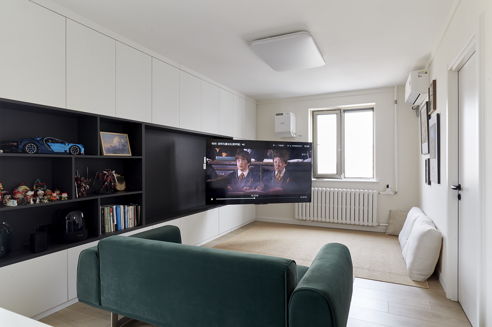 Căn hộ cũ được cặp vợ chồng trẻ cải tạo lại tiện dụng đến bất ngờ, tận dụng từng mét vuông từ lối ra vào - Ảnh 15. Căn hộ cũ được cặp vợ chồng trẻ cải tạo lại tiện dụng đến bất ngờ, tận dụng từng mét vuông từ lối ra vào - Ảnh 15.