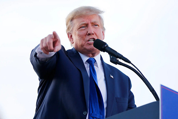 Truth Social thất bại, ông Trump đổ lỗi cho Google - Ảnh 1. Truth Social thất bại, ông Trump đổ lỗi cho Google - Ảnh 1.