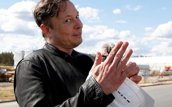 Elon Musk chưa từng ngán 'cà khịa' một ai: tỷ phú Warren Buffett trở thành đối tượng tiếp theo vì miệng chê Bitcoin nhưng lại liên tục nói về đồng tiền số này - Ảnh 1. Elon Musk chưa từng ngán 'cà khịa' một ai: tỷ phú Warren Buffett trở thành đối tượng tiếp theo vì miệng chê Bitcoin nhưng lại liên tục nói về đồng tiền số này - Ảnh 1.