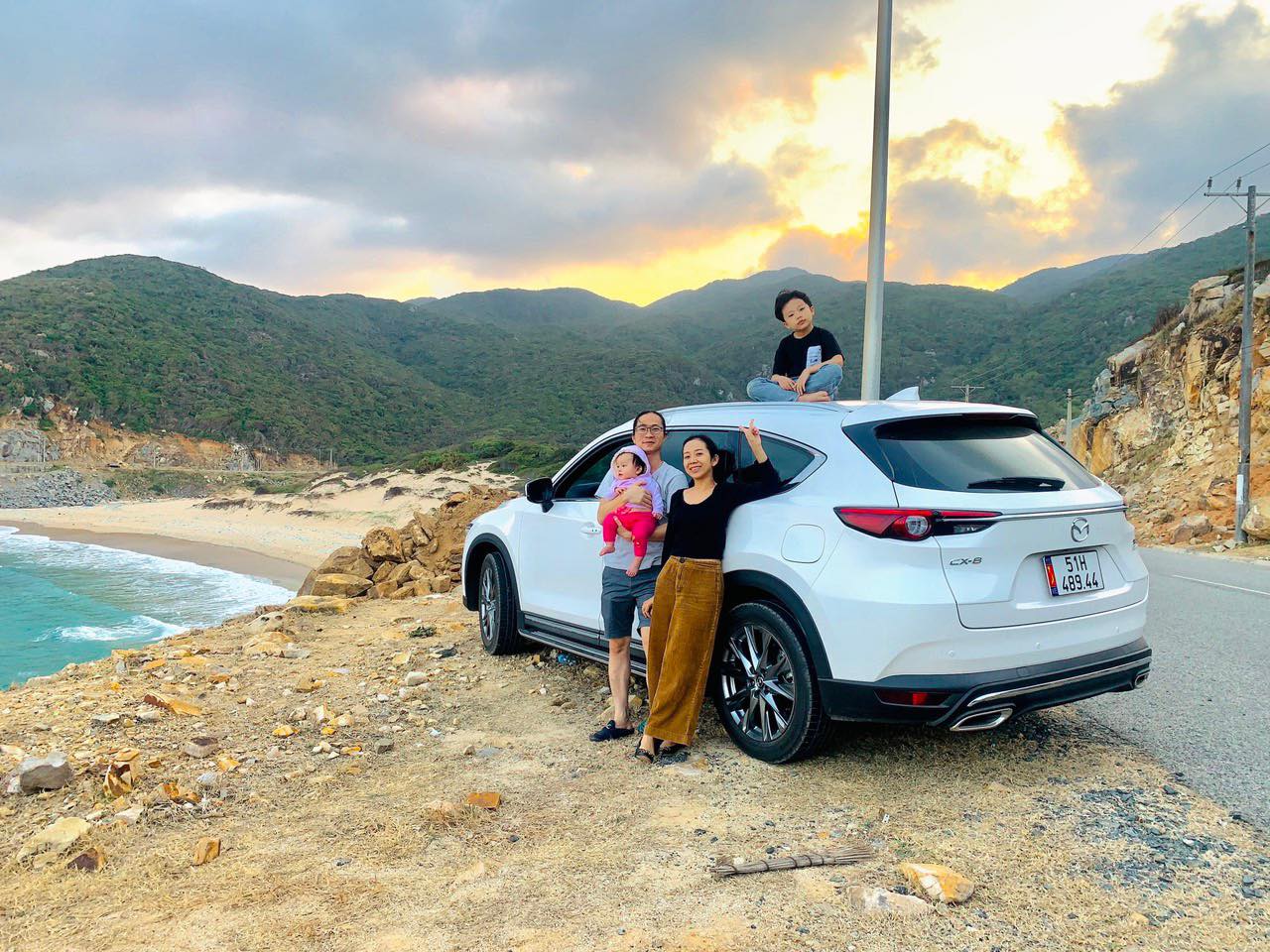 Cậu bé lớp 4 có 3 năm kinh nghiệm lập trình, TOEIC 900 và được 6 công ty game top đầu Việt Nam mời về thực tập - Ảnh 9. Cậu bé lớp 4 có 3 năm kinh nghiệm lập trình, TOEIC 900 và được 6 công ty game top đầu Việt Nam mời về thực tập - Ảnh 9.