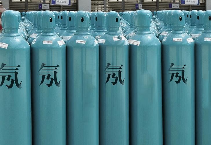 Lời cảnh báo của Nga lại khiến một ngành công nghiệp cốt lõi phương Tây “lo sốt vó - Ảnh 4. Lời cảnh báo của Nga lại khiến một ngành công nghiệp cốt lõi phương Tây “lo sốt vó - Ảnh 4.