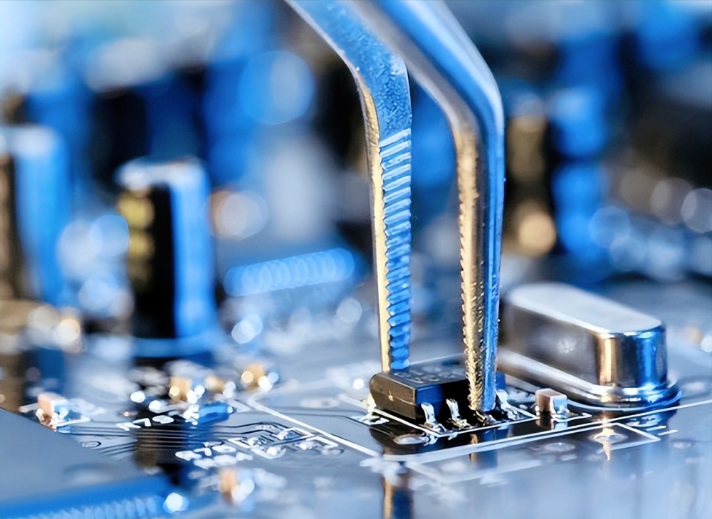 Lời cảnh báo của Nga lại khiến một ngành công nghiệp cốt lõi phương Tây “lo sốt vó - Ảnh 1. Lời cảnh báo của Nga lại khiến một ngành công nghiệp cốt lõi phương Tây “lo sốt vó - Ảnh 1.