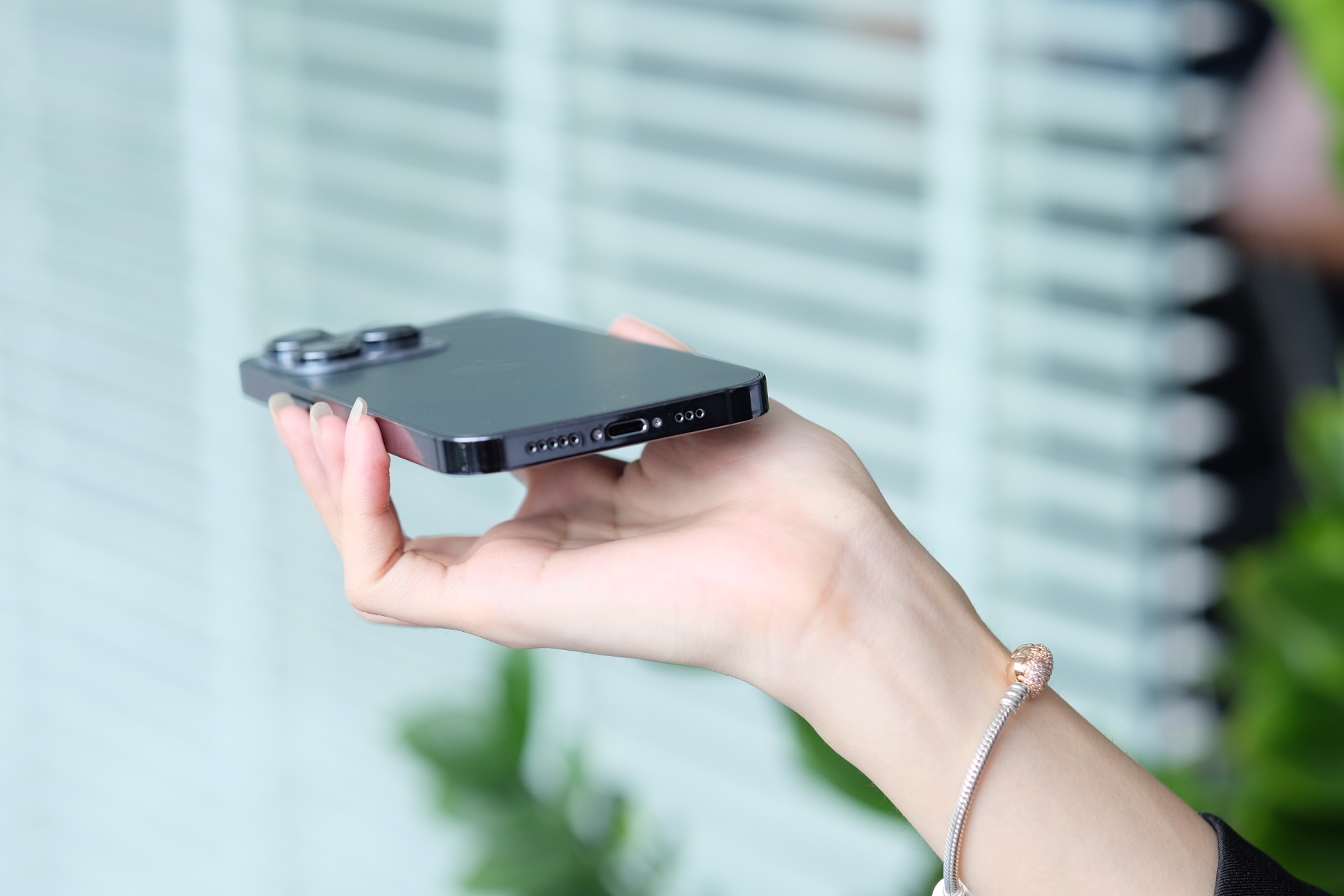 Bản mẫu của iPhone 14 xuất hiện tại Việt Nam - Ảnh 10. Bản mẫu của iPhone 14 xuất hiện tại Việt Nam - Ảnh 10.