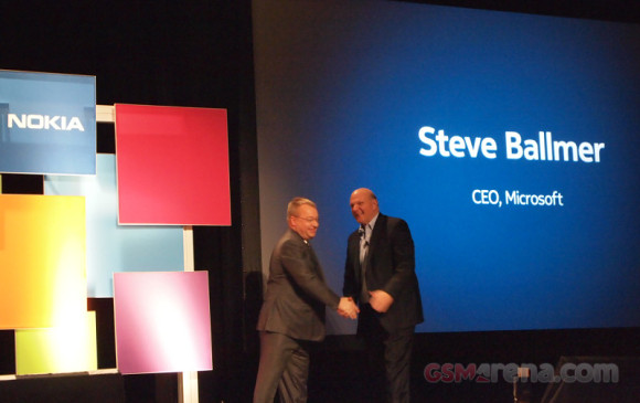 Một thập kỷ thử sức v&agrave; thất bại tr&ecirc;n thị trường smartphone của Microsoft - Ảnh 7.