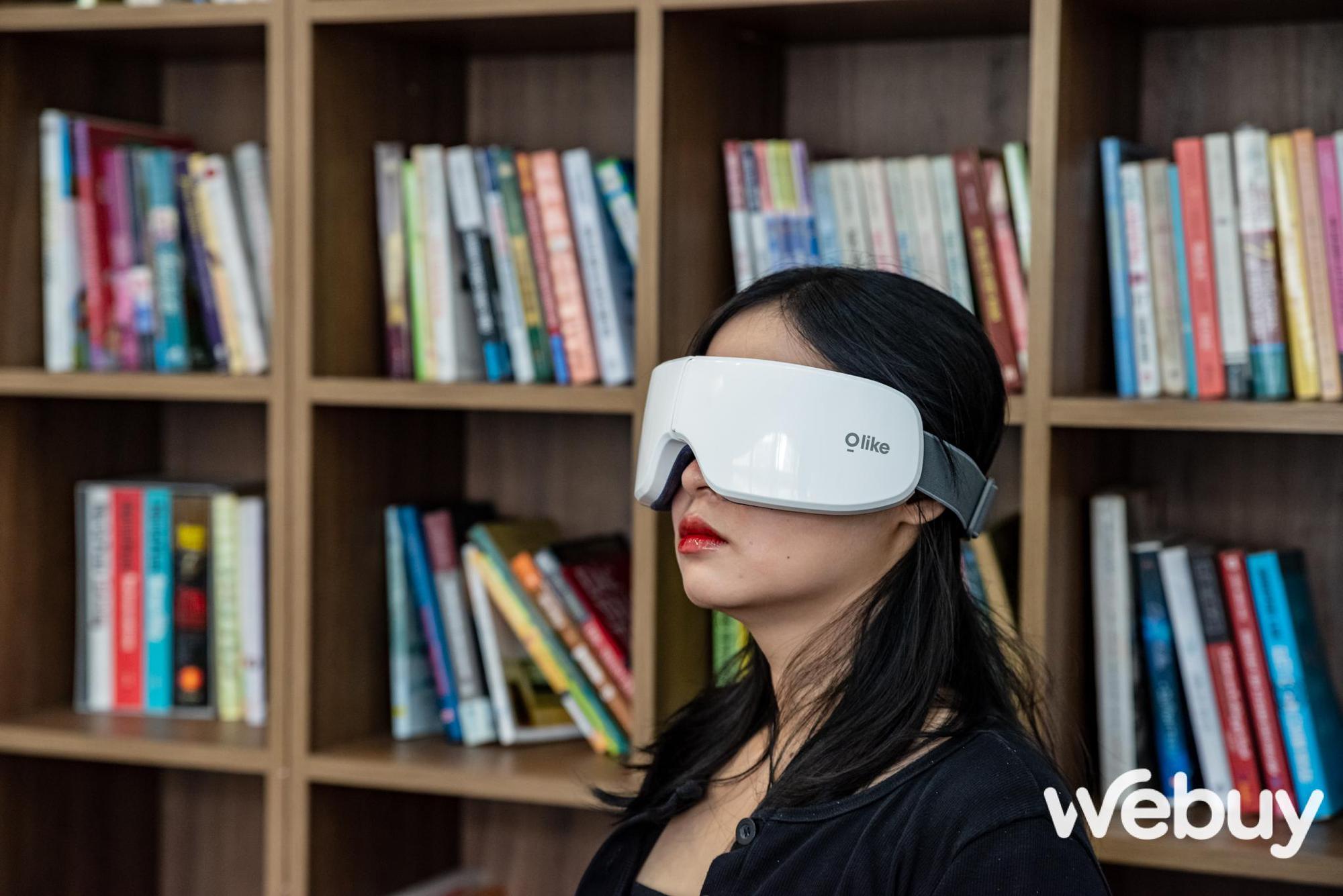 Đây là bộ quà tặng vừa hiện đại vừa ý nghĩa khi bạn đặt trước OPPO Reno8: máy massage mắt và tai nghe Enco - Ảnh 4. Đây là bộ quà tặng vừa hiện đại vừa ý nghĩa khi bạn đặt trước OPPO Reno8: máy massage mắt và tai nghe Enco - Ảnh 4.