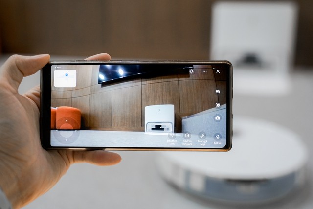 Ecovacs Deebot T10: Lau rung, hút khỏe, tự dọn rác, tích hợp trợ lý ảo và camera an ninh quá xịn - Ảnh 7. Ecovacs Deebot T10: Lau rung, hút khỏe, tự dọn rác, tích hợp trợ lý ảo và camera an ninh quá xịn - Ảnh 7.