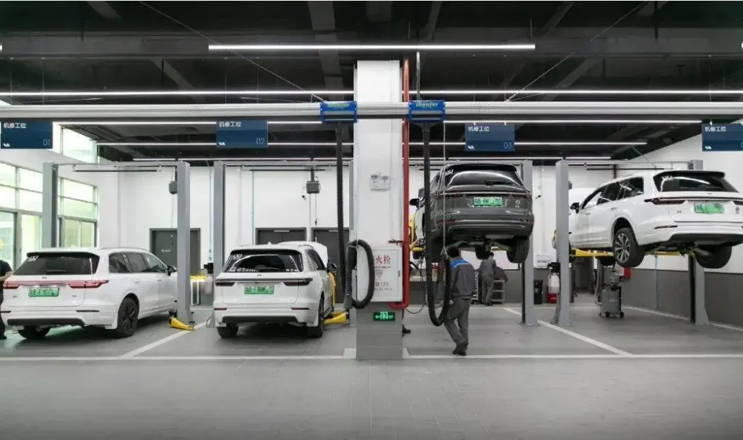 Giá xe điện đang rẻ dần nhưng phí sửa chữa lại ngày càng tăng cao: Nghịch lý khó tháo gỡ của cả ngành công nghiệp - Ảnh 5. Giá xe điện đang rẻ dần nhưng phí sửa chữa lại ngày càng tăng cao: Nghịch lý khó tháo gỡ của cả ngành công nghiệp - Ảnh 5.