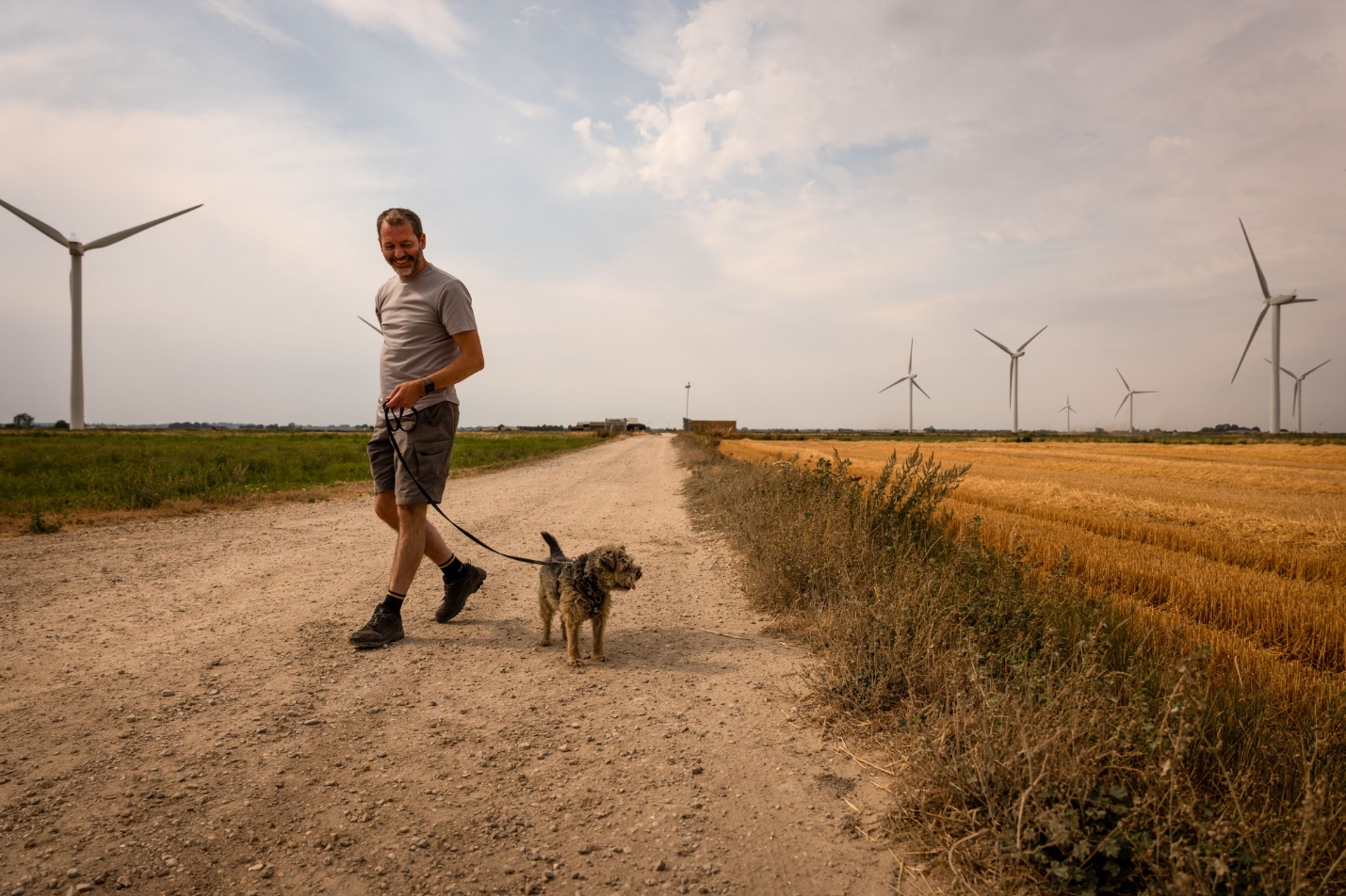 Kỳ vọng cải tiến xe điện hóa giải khủng hoảng năng lượng châu Âu: Tích trữ khi cần, giảm gánh tiền điện - Ảnh 1. Kỳ vọng cải tiến xe điện hóa giải khủng hoảng năng lượng châu Âu: Tích trữ khi cần, giảm gánh tiền điện - Ảnh 1.