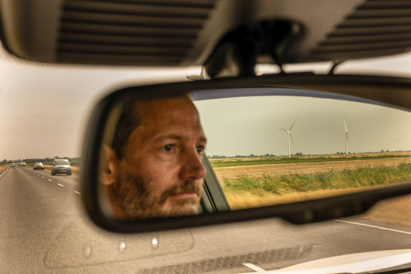 Kỳ vọng cải tiến xe điện hóa giải khủng hoảng năng lượng châu Âu: Tích trữ khi cần, giảm gánh tiền điện - Ảnh 2. Kỳ vọng cải tiến xe điện hóa giải khủng hoảng năng lượng châu Âu: Tích trữ khi cần, giảm gánh tiền điện - Ảnh 2.