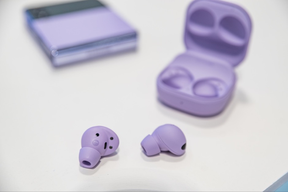 Tràn ngập cải tiến mới, Galaxy Buds2 Pro vượt tầm đẳng cấp sang mà xịn - Ảnh 4. Tràn ngập cải tiến mới, Galaxy Buds2 Pro vượt tầm đẳng cấp sang mà xịn - Ảnh 4.