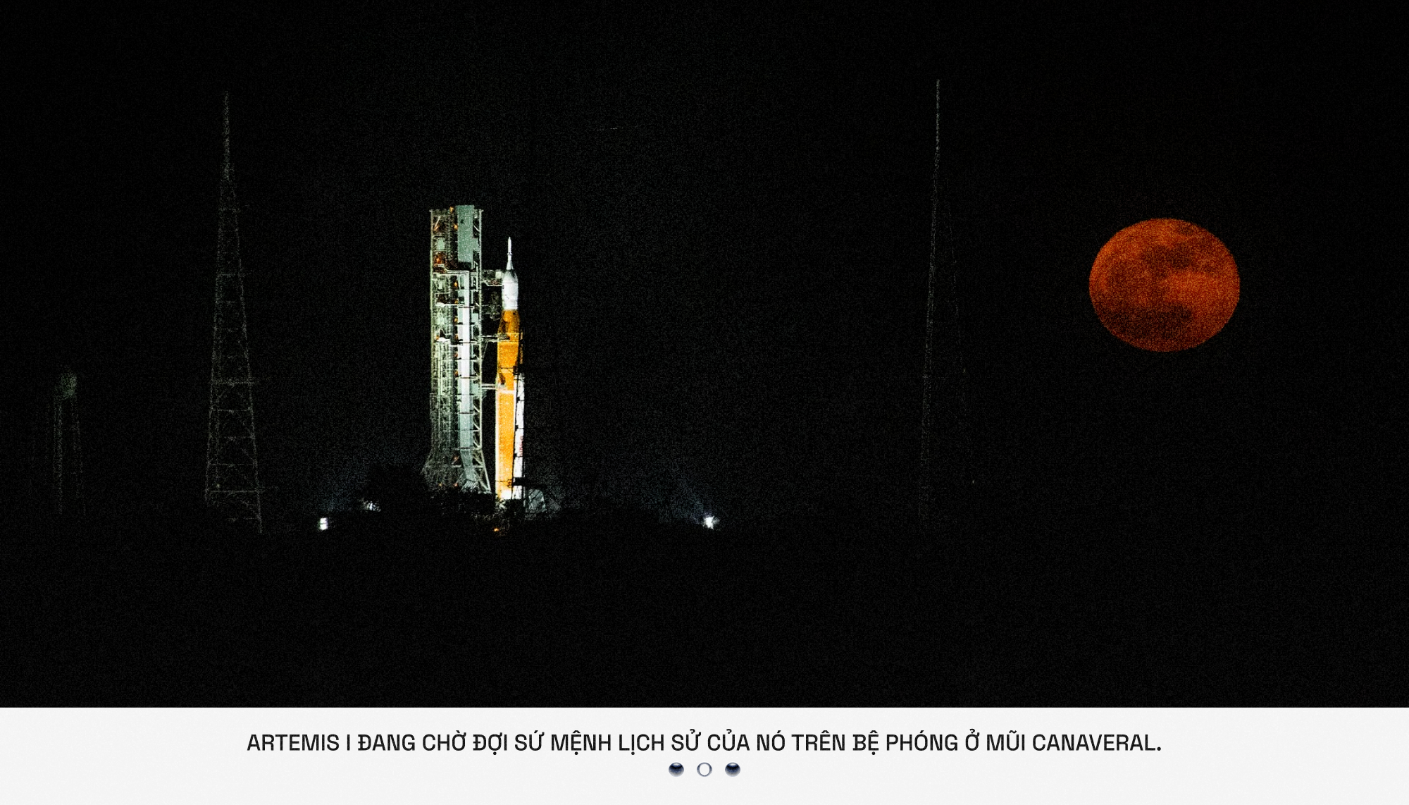 B&ecirc;n trong nh&agrave; m&aacute;y t&ecirc;n lửa khổng lồ của Mỹ: NASA sẽ quay trở lại mặt trăng như thế n&agrave;o? - Ảnh 14.