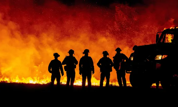 Con người đứng trước nguy cơ tuyệt chủng, chuyên gia: Thủ phạm là gã khổng lồ quen mặt - Ảnh 1. Con người đứng trước nguy cơ tuyệt chủng, chuyên gia: Thủ phạm là gã khổng lồ quen mặt - Ảnh 1.