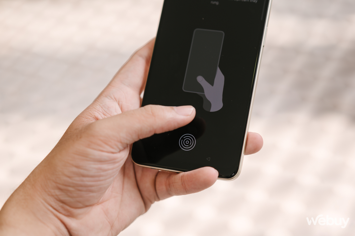 Trên tay OPPO Reno8: Chip Snapdragon 680 4G, chụp macro 30X, thiết kế đèn trang trí camera độc đáo - Ảnh 15. Trên tay OPPO Reno8: Chip Snapdragon 680 4G, chụp macro 30X, thiết kế đèn trang trí camera độc đáo - Ảnh 15.