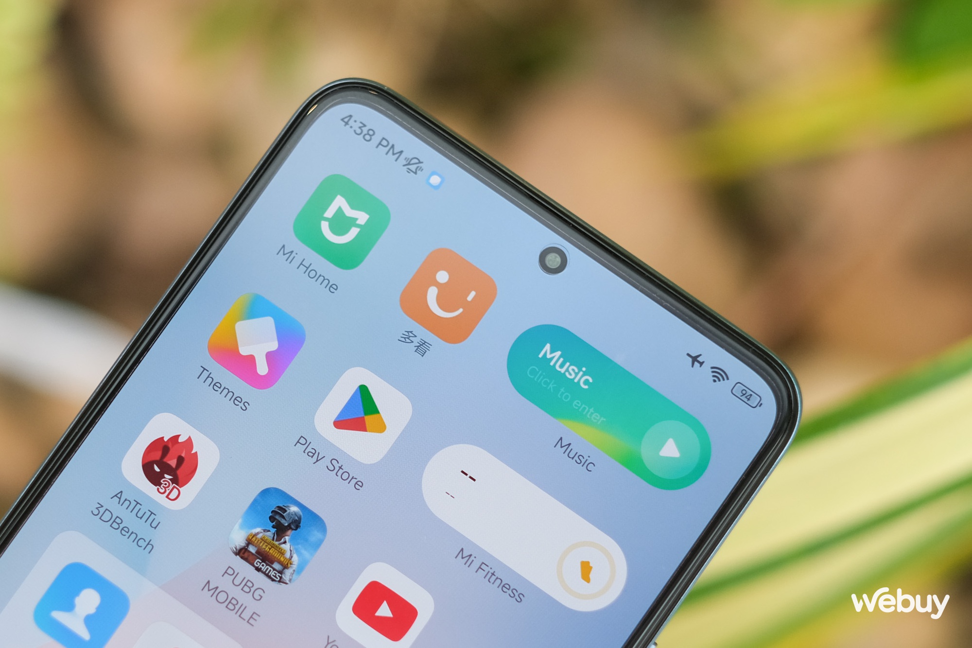 Cũng là Xiaomi nhưng smartphone này cấu hình "khủng" hơn Xiaomi 13 mà giá rẻ hơn - Ảnh 14. Cũng là Xiaomi nhưng smartphone này cấu hình "khủng" hơn Xiaomi 13 mà giá rẻ hơn - Ảnh 14.