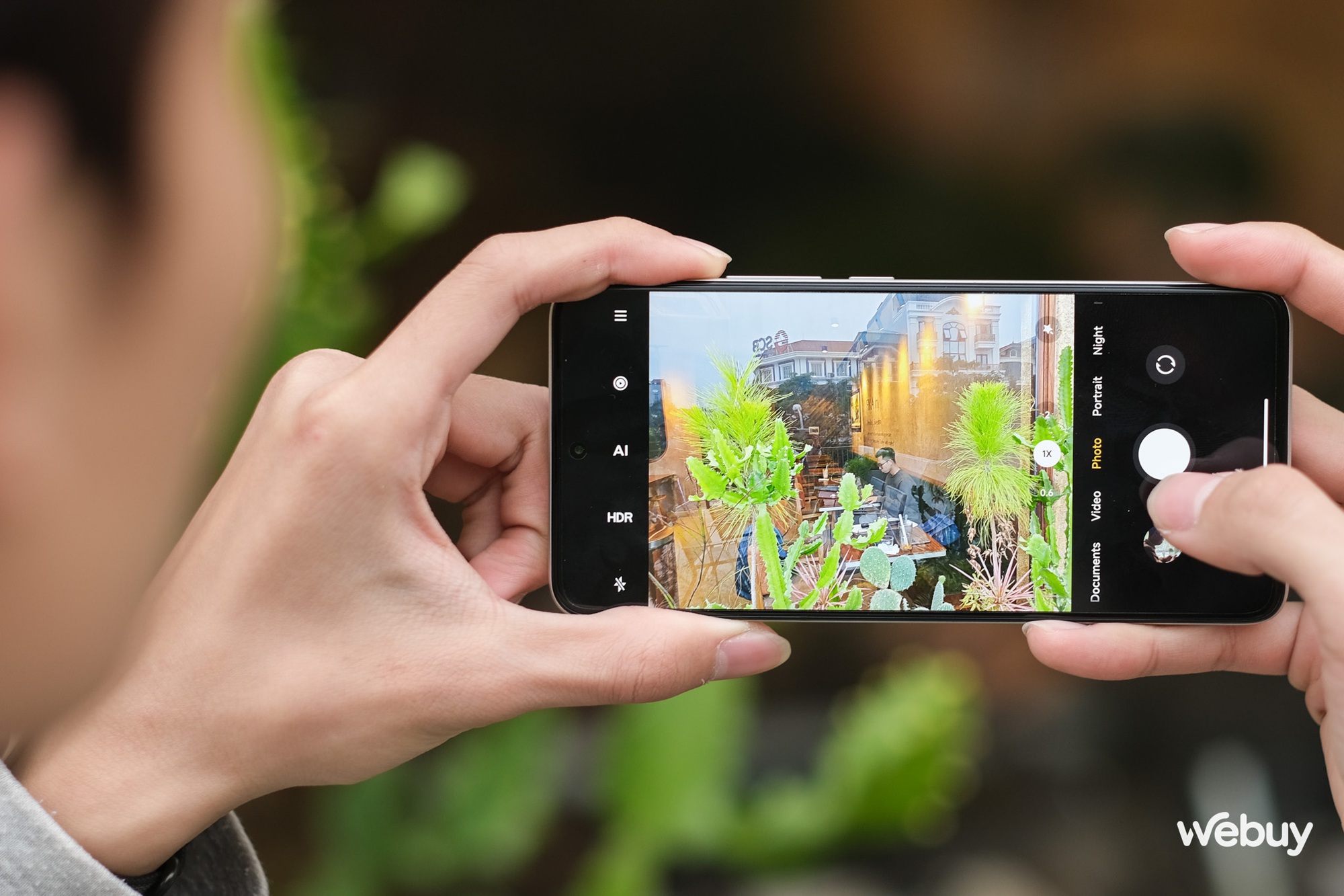 Cũng là Xiaomi nhưng smartphone này cấu hình "khủng" hơn Xiaomi 13 mà giá rẻ hơn - Ảnh 6. Cũng là Xiaomi nhưng smartphone này cấu hình "khủng" hơn Xiaomi 13 mà giá rẻ hơn - Ảnh 6.