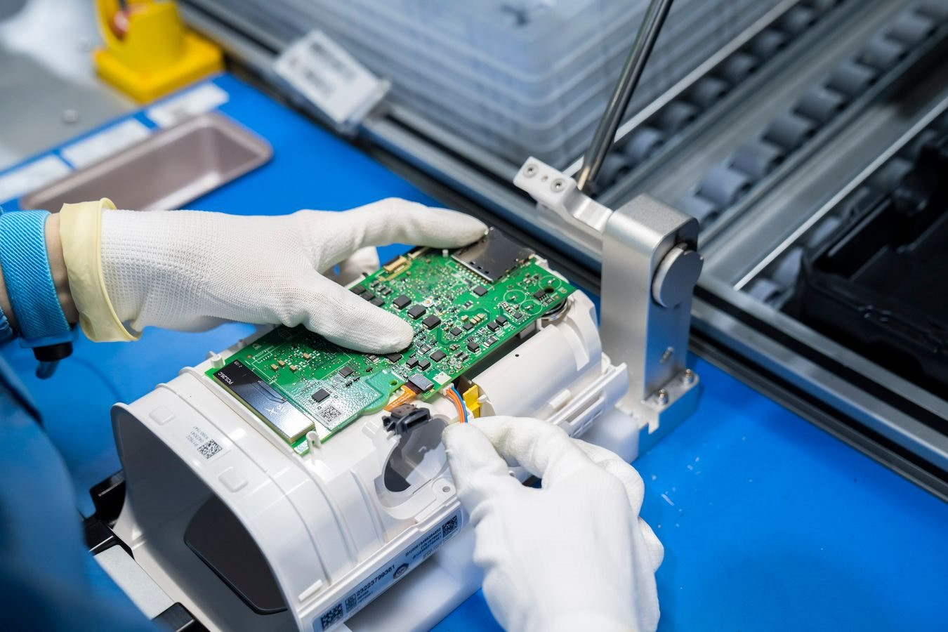 Mỹ nỗ lực giành 'ngôi vương' trong tham vọng bá chủ ngành công nghiệp chip nhớ - Ảnh 2. Mỹ nỗ lực giành 'ngôi vương' trong tham vọng bá chủ ngành công nghiệp chip nhớ - Ảnh 2.