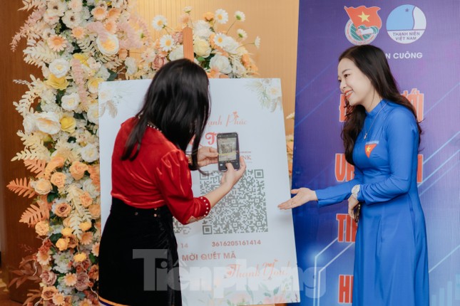 Thú vị đám cưới thời 4.0 ở Nghệ An, in hẳn QR Code để khách chuyển tiền mừng - Ảnh 2. Thú vị đám cưới thời 4.0 ở Nghệ An, in hẳn QR Code để khách chuyển tiền mừng - Ảnh 2.