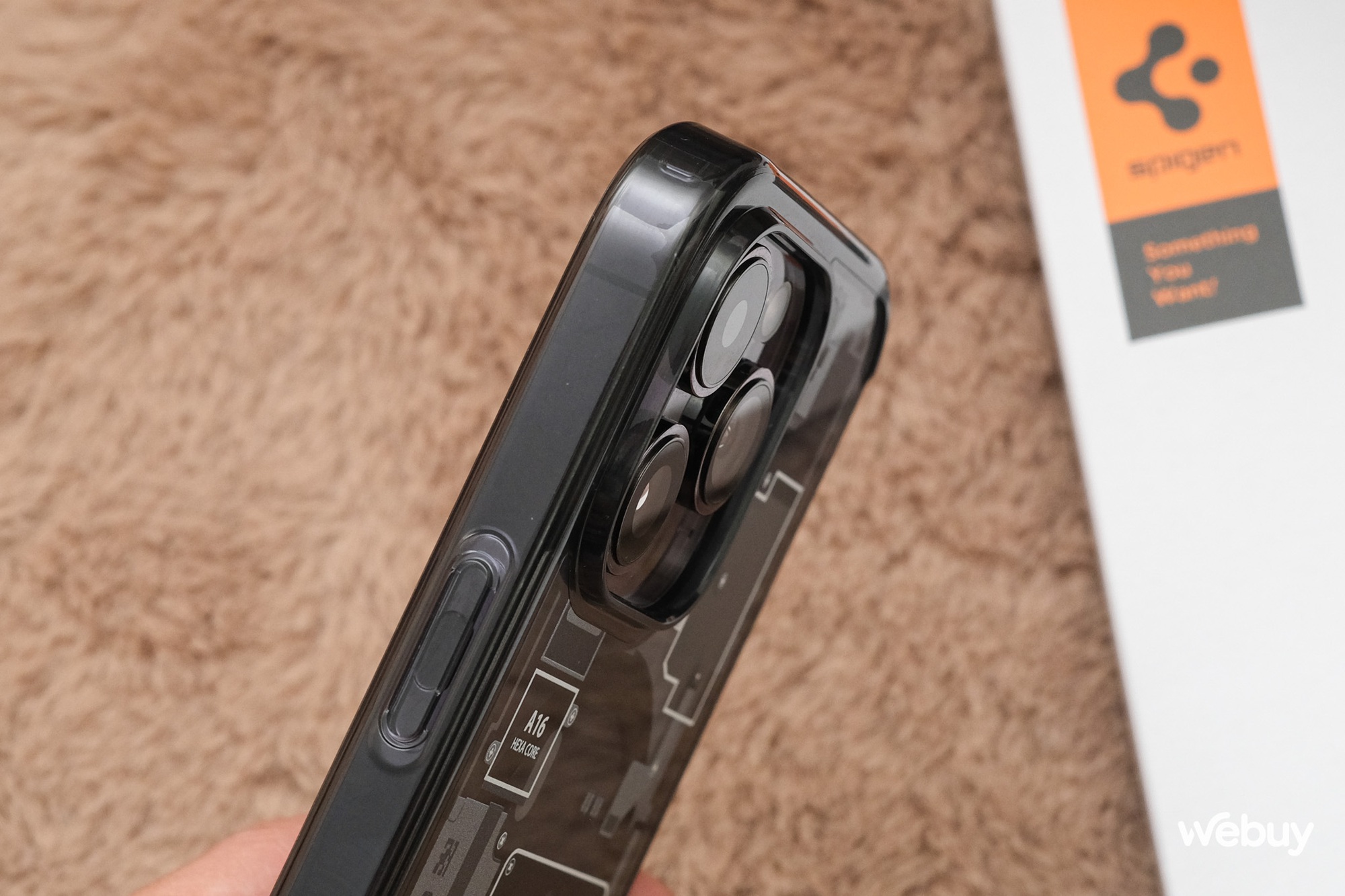 Ốp lưng "xuyên thấu" cao cấp dành cho tín đồ iPhone 14 Pro - Ảnh 7. Ốp lưng "xuyên thấu" cao cấp dành cho tín đồ iPhone 14 Pro - Ảnh 7.