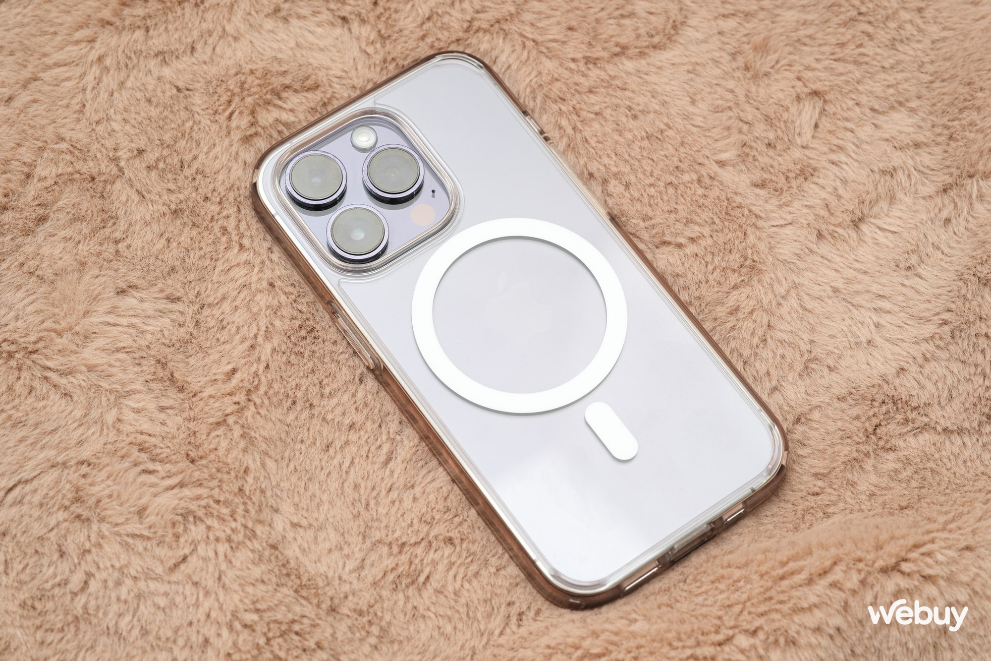 Ốp lưng "xuyên thấu" cao cấp dành cho tín đồ iPhone 14 Pro - Ảnh 14. Ốp lưng "xuyên thấu" cao cấp dành cho tín đồ iPhone 14 Pro - Ảnh 14.