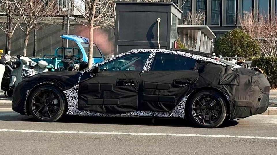 Xe điện Xiaomi bước vào giai đoạn thử nghiệm độ bền, đích thân CEO Lôi Quân tham gia đoàn xe lái lên vùng cực lạnh - Ảnh 3. Xe điện Xiaomi bước vào giai đoạn thử nghiệm độ bền, đích thân CEO Lôi Quân tham gia đoàn xe lái lên vùng cực lạnh - Ảnh 3.