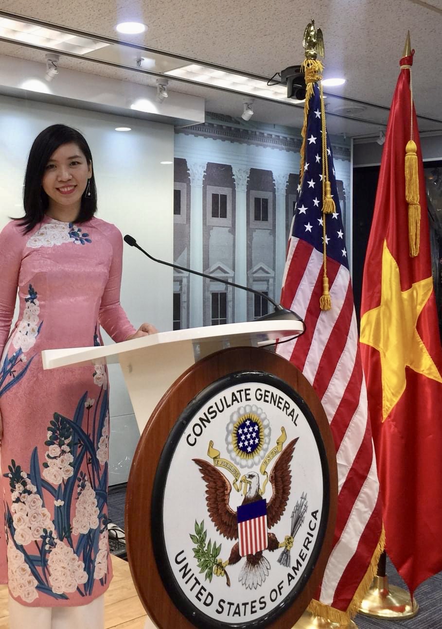 Đại sứ nữ nhân công nghệ đầu tiên của Google tại VN: “Đưa Việt Nam lên bản đồ nữ nhân công nghệ thế giới, để phụ nữ tỏa sáng trên vũ đài lập trình” - Ảnh 11. Đại sứ nữ nhân công nghệ đầu tiên của Google tại VN: “Đưa Việt Nam lên bản đồ nữ nhân công nghệ thế giới, để phụ nữ tỏa sáng trên vũ đài lập trình” - Ảnh 11.