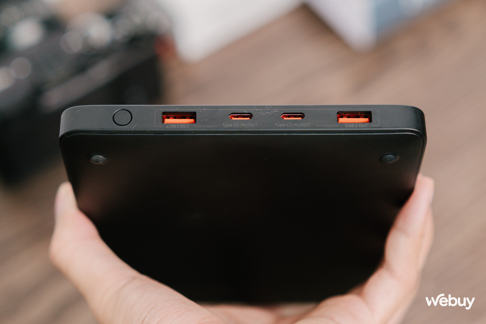 Pin dự phòng 20.000mAh sạc nhanh cho cả laptop, giá gần 2 triệu đồng - Ảnh 7. Pin dự phòng 20.000mAh sạc nhanh cho cả laptop, giá gần 2 triệu đồng - Ảnh 7.