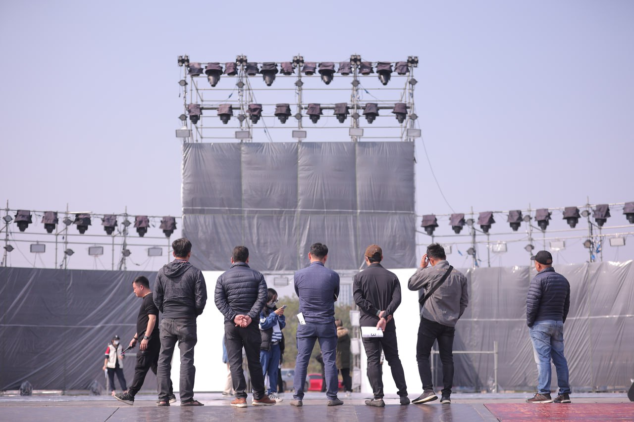 Tất bật chuẩn bị Gala Car Choice Awards 2022 trước giờ G: Sẵn sàng cho một show hoành tráng - Ảnh 1. Tất bật chuẩn bị Gala Car Choice Awards 2022 trước giờ G: Sẵn sàng cho một show hoành tráng - Ảnh 1.