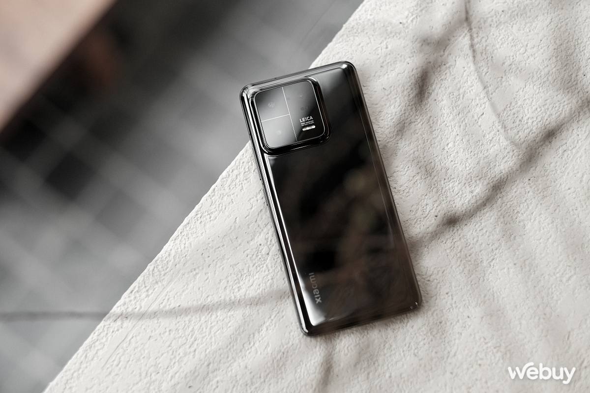 Trải nghiệm camera Leica trên Xiaomi 13 Pro: Cảm biến Sony 1 inch 50MP không phải “vũ khí” tối thượng duy nhất - Ảnh 1. Trải nghiệm camera Leica trên Xiaomi 13 Pro: Cảm biến Sony 1 inch 50MP không phải “vũ khí” tối thượng duy nhất - Ảnh 1.