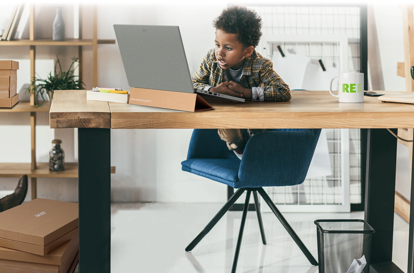 Acer Aspire Vero 15: Laptop đổi mới sáng tạo nhờ "Xanh" đúng nghĩa - Ảnh 3. Acer Aspire Vero 15: Laptop đổi mới sáng tạo nhờ "Xanh" đúng nghĩa - Ảnh 3.