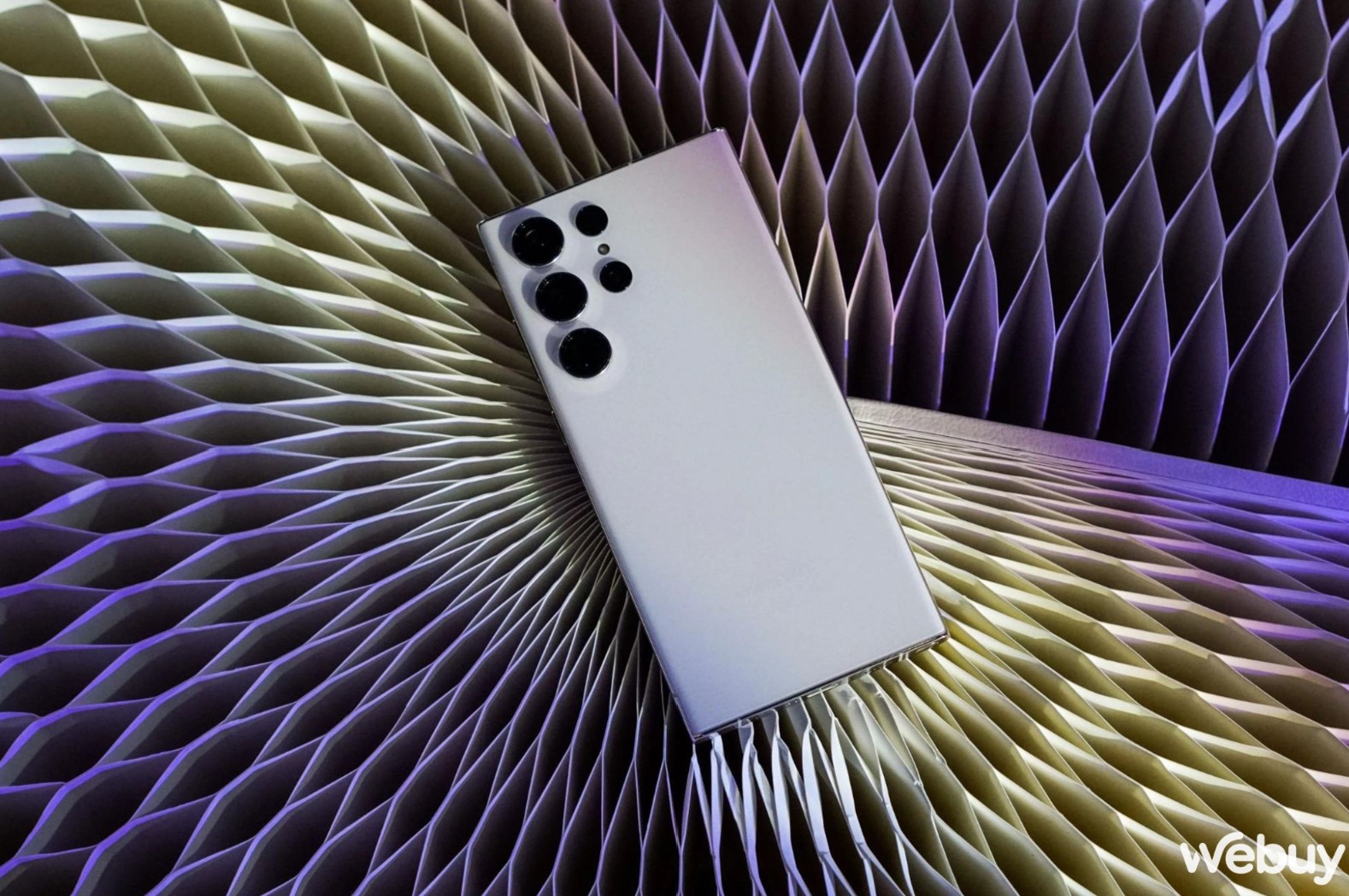 Lợi thế độc đ&aacute;o của Galaxy S23 Ultra: trở th&agrave;nh m&aacute;y chơi game console cầm tay - Ảnh 2.